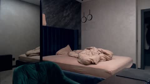 Justin online show from 01/09/25, 04:19