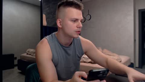 Justin online show from 01/10/25, 03:29