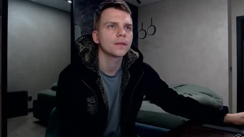 Justin online show from 03/10/25, 03:56