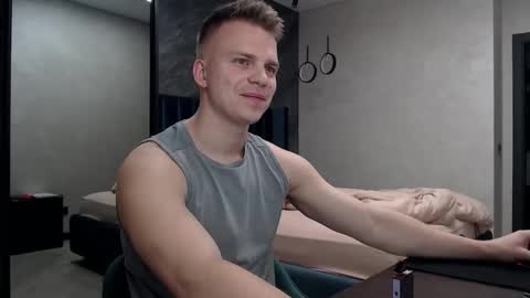 Justin online show from 09/15/25, 03:06