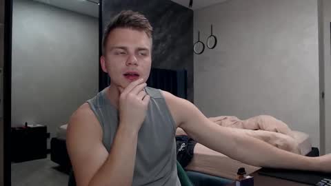 Justin online show from 10/07/25, 03:14