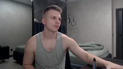 Snapshot of pretty_sweety chatting on 07/27/26, 07:21 Justin online show from 07/27/26, 07:21