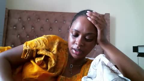 zii online show from 11/25/25, 08:14