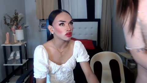 prettyakhira online show from 02/17/25, 12:38