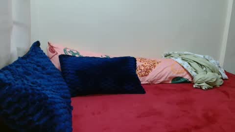 Snapshot of prettyasian098 chatting on 02/28/25, 08:31 PrettyAsian098 online show from 02/28/25, 08:31