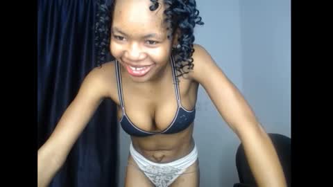 helen online show from 02/05/26, 06:56