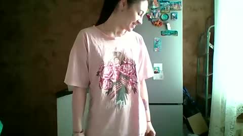 Bella online show from 05/15/26, 03:57