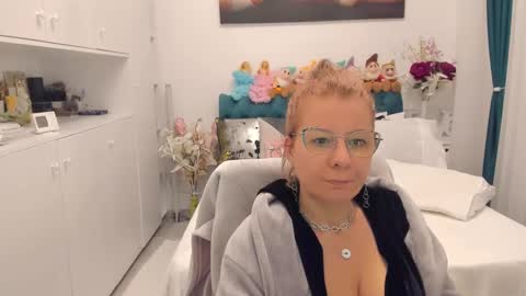 wilma online show from 03/01/25, 02:37