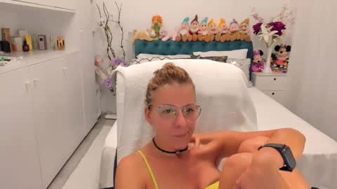 wilma online show from 09/15/25, 10:32