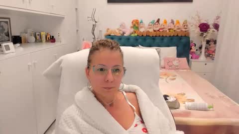 wilma online show from 10/31/25, 08:43