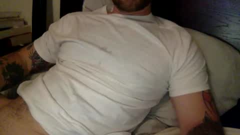 Snapshot of prettyboy8143 chatting on 01/10/26, 03:41 Pretty Boy online show from 01/10/26, 03:41