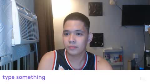 Snapshot of prettyboycum69 chatting on 09/24/25, 10:18 RAVEN online show from 09/24/25, 10:18