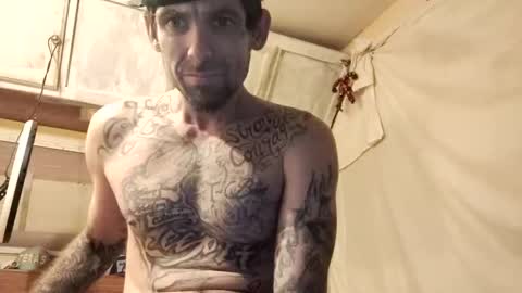 Snapshot of prettyboytatted69 chatting on 01/06/25, 08:14 Prettyslangin69 FYPM online show from 01/06/25, 08:14