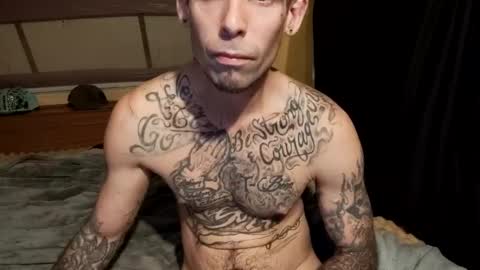 Snapshot of prettyboytatted69 chatting on 02/09/25, 11:47 Prettyslangin69 FYPM online show from 02/09/25, 11:47