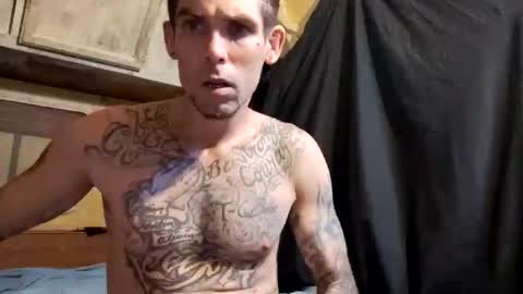 Snapshot of prettyboytatted69 chatting on 02/12/25, 01:06 Prettyslangin69 FYPM online show from 02/12/25, 01:06