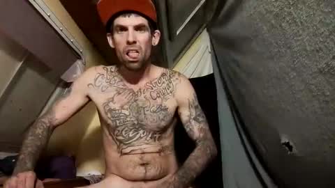 Snapshot of prettyboytatted69 chatting on 02/25/25, 11:08 Prettyslangin69 FYPM online show from 02/25/25, 11:08
