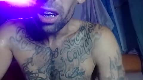 Snapshot of prettyboytatted69 chatting on 10/09/25, 03:15 Prettyslangin69 FYPM online show from 10/09/25, 03:15