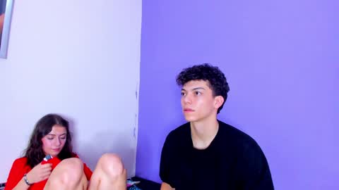 Snapshot of prettybunnies08 chatting on 01/22/25, 10:48 Enzo Denis online show from 01/22/25, 10:48