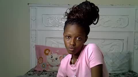 Bunny online show from 10/27/25, 02:43