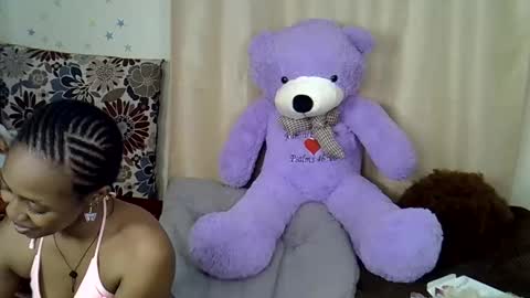 Bunny online show from 11/19/25, 01:05