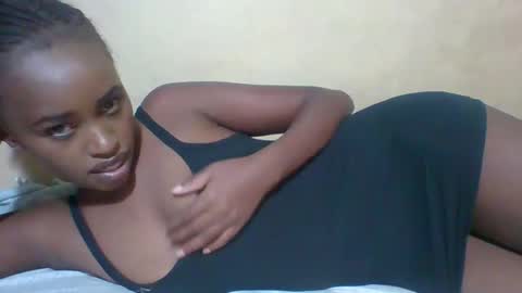 prettycarl_2 online show from 01/23/25, 10:22