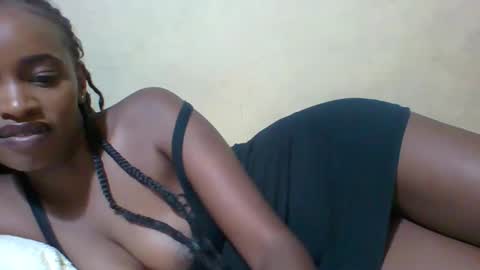 prettycarl_2 online show from 01/25/25, 01:10