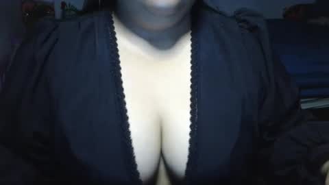 Snapshot of prettycarla_ chatting on 04/20/26, 01:19 prettycarla online show from 04/20/26, 01:19