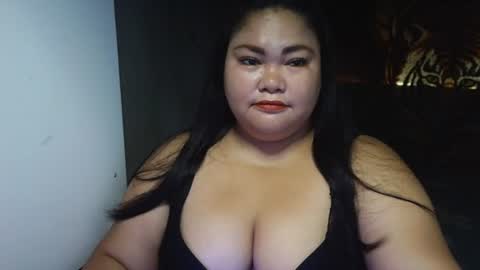 Snapshot of prettycarla_ chatting on 06/24/26, 11:48 prettycarla online show from 06/24/26, 11:48