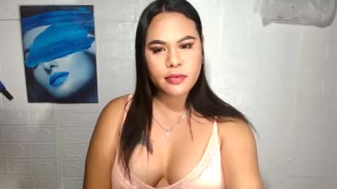 Snapshot of prettydiannara chatting on 02/02/25, 03:21 prettydiannara online show from 02/02/25, 03:21