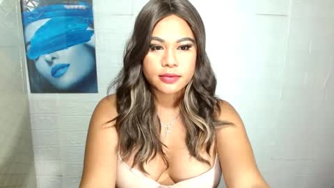 Snapshot of prettydiannara chatting on 02/28/25, 05:26 prettydiannara online show from 02/28/25, 05:26