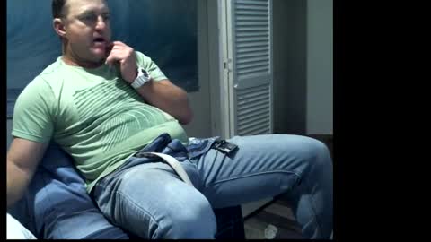 Snapshot of prettydick469 chatting on 12/10/24, 10:38 prettydick469 online show from 12/10/24, 10:38