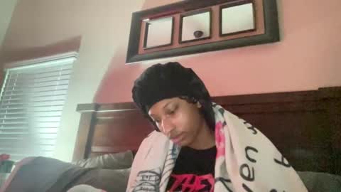 prettyfacefemale online show from 05/20/26, 05:41
