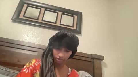 prettyfacefemale online show from 06/06/26, 07:29