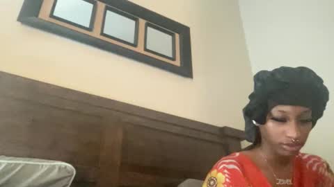 Snapshot of prettyfacefemale chatting on 06/13/26, 07:56 prettyfacefemale online show from 06/13/26, 07:56