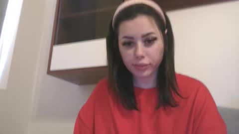 prettyjulliette online show from 02/25/26, 11:31