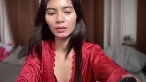 Snapshot of prettylittle_lady chatting on 12/19/25, 10:44 prettylittle_lady online show from 12/19/25, 10:44