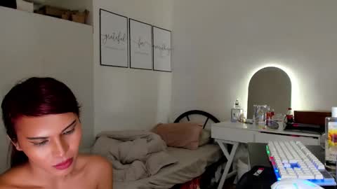 Snapshot of prettylittlesuckerr chatting on 03/08/25, 08:22 Jovill Mays online show from 03/08/25, 08:22