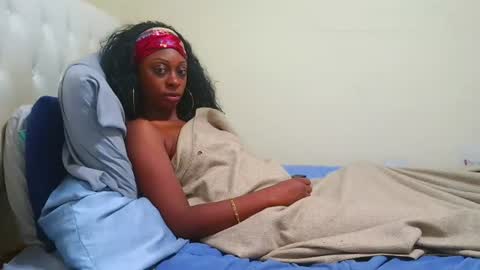 prettylondond online show from 07/14/26, 02:05