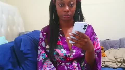 prettylondond online show from 07/21/26, 03:47