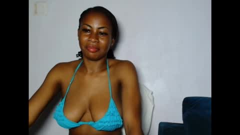 evelyn online show from 12/22/25, 07:27