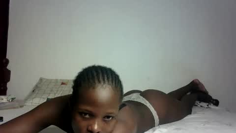 Melly online show from 02/25/25, 06:14