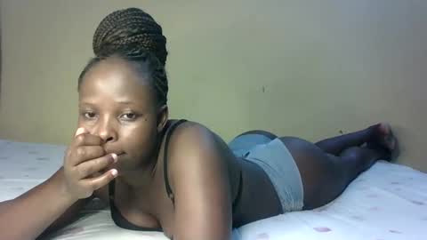 Snapshot of prettymelly_ chatting on 12/21/25, 06:48 Melly online show from 12/21/25, 06:48