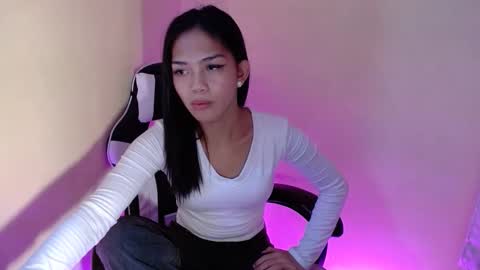 Miya 3 online show from 09/17/25, 11:23