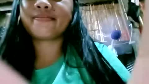 Snapshot of prettyneca5991 chatting on 12/21/25, 06:42 prettyneca5991 online show from 12/21/25, 06:42