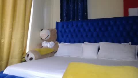 sasha online show from 11/26/25, 11:44