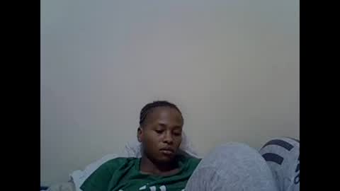 Snapshot of prettyqueenn1 chatting on 01/24/25, 03:55 sharon online show from 01/24/25, 03:55