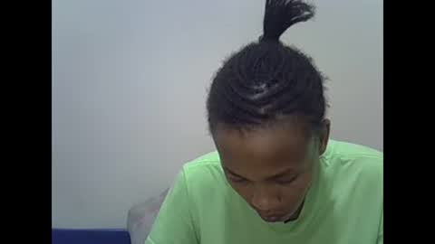 Snapshot of prettyqueenn1 chatting on 02/15/25, 02:58 sharon online show from 02/15/25, 02:58