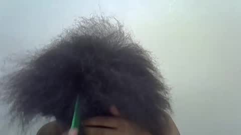 Snapshot of prettyqueenn1 chatting on 02/28/25, 01:58 sharon online show from 02/28/25, 01:58