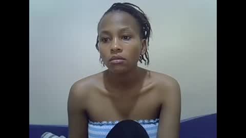 Snapshot of prettyqueenn1 chatting on 03/08/25, 12:52 sharon online show from 03/08/25, 12:52