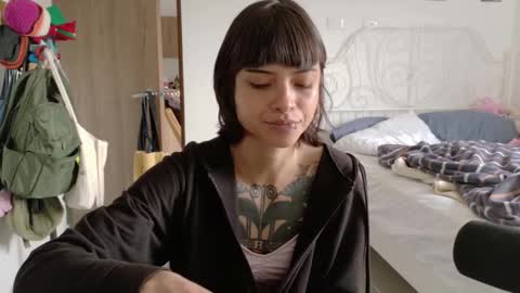 Juli online show from 02/01/26, 06:50